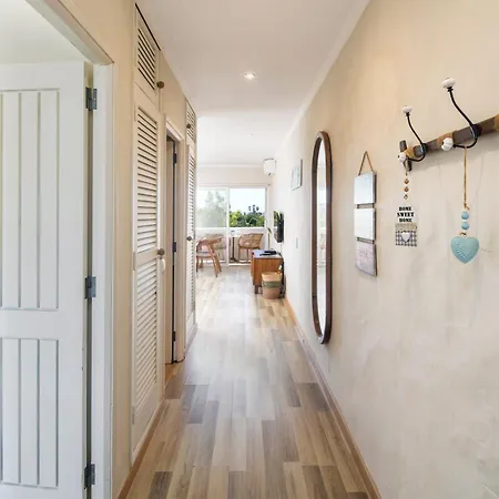 Fabulous In Beautiful Quinta Do Paraiso Apartament *